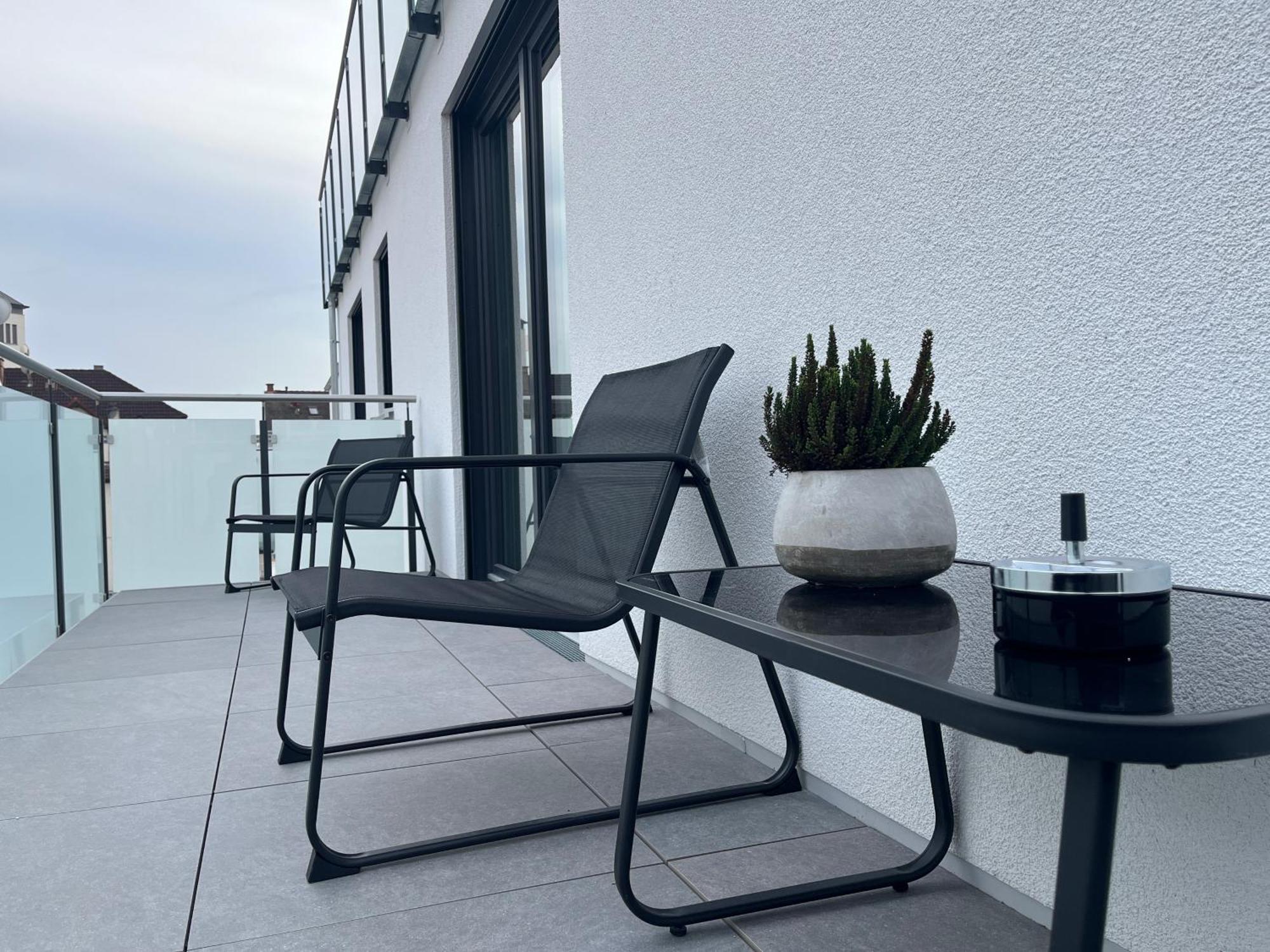 Schluessel Apartments Лар Экстерьер фото